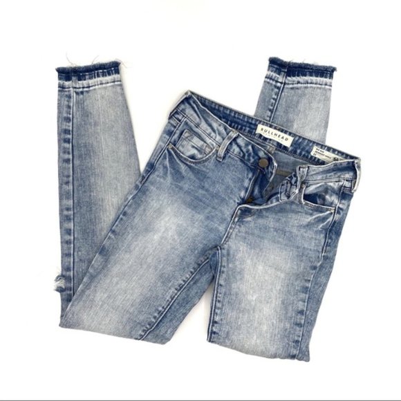 Bullhead Mid Rise Skinny Jeans 23 - Picture 3 of 3